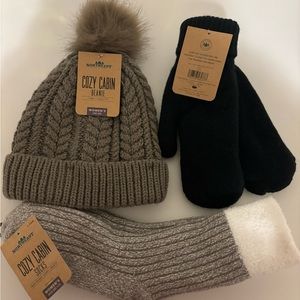 NWT Cozy Cabin Winter Bundle- hat, socks, gloves.